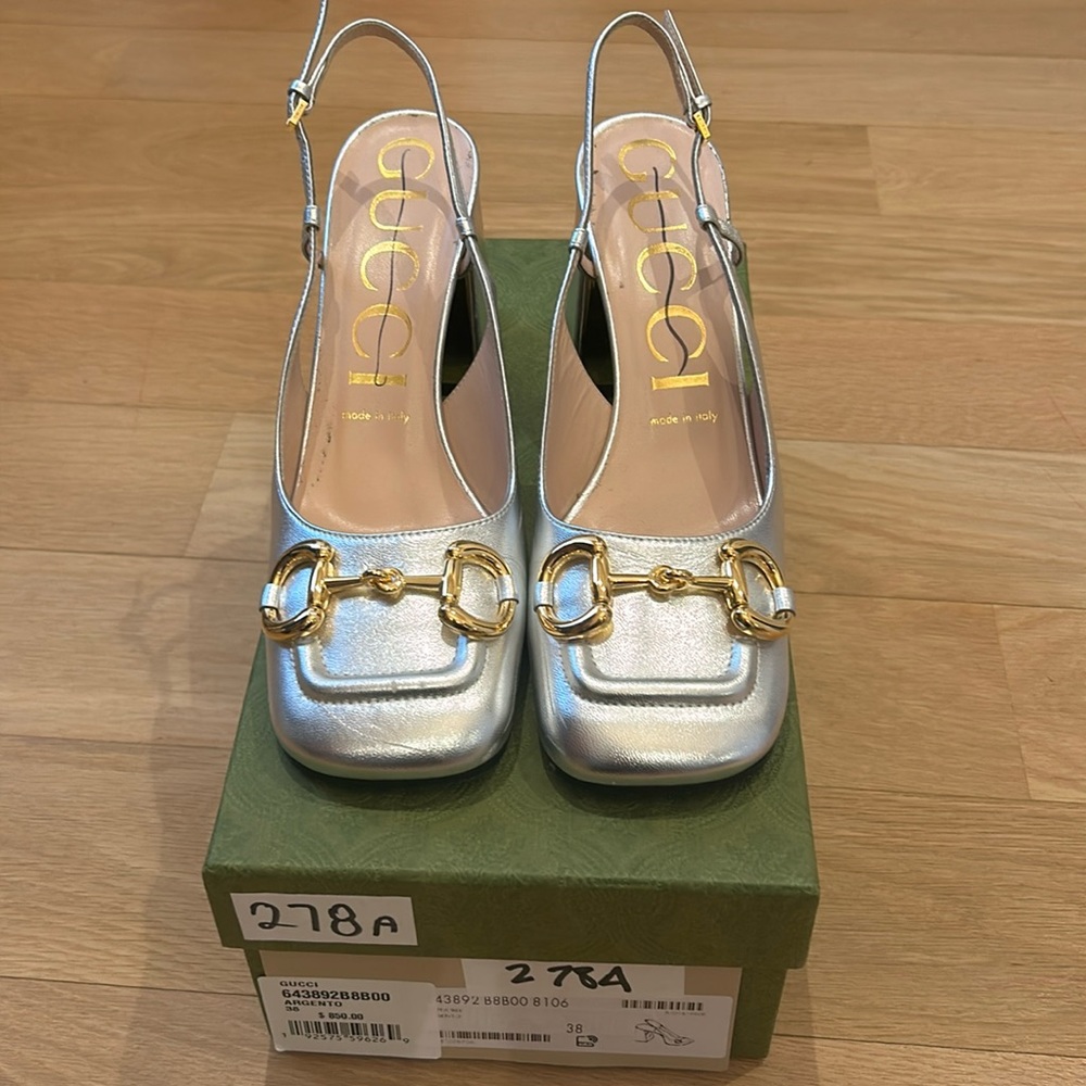 Gucci sling back Argento horse bit silver pump. 38.